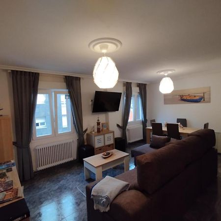 Plaza Fernando VI Cerca Playa Arbeyal Apartment Gijon Luaran gambar
