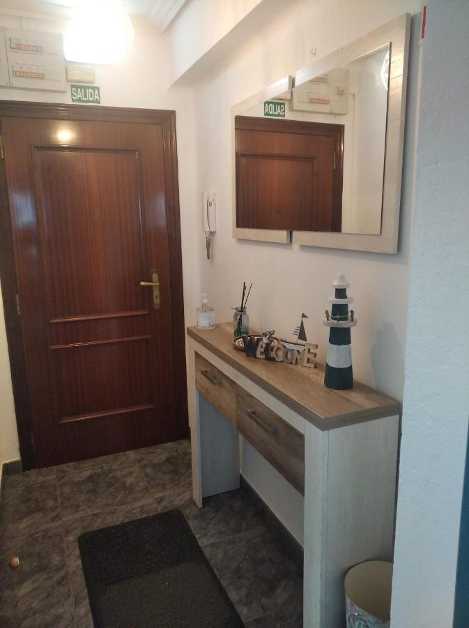 Plaza Fernando VI Cerca Playa Arbeyal Apartment Gijon Luaran gambar
